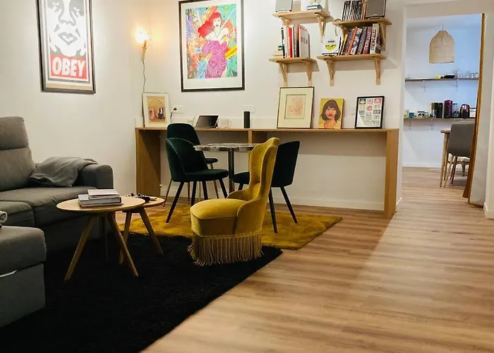 Appartement Vieux Nice Garibaldi Renove